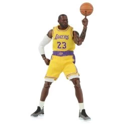 Mafex - LeBron James - Los Angeles Lakers