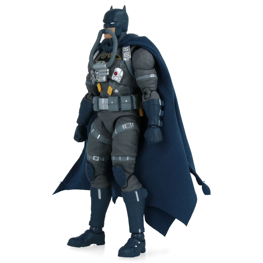 Batman Hush - Figurine Mafex - Stealth Jumper Batman – Image 9