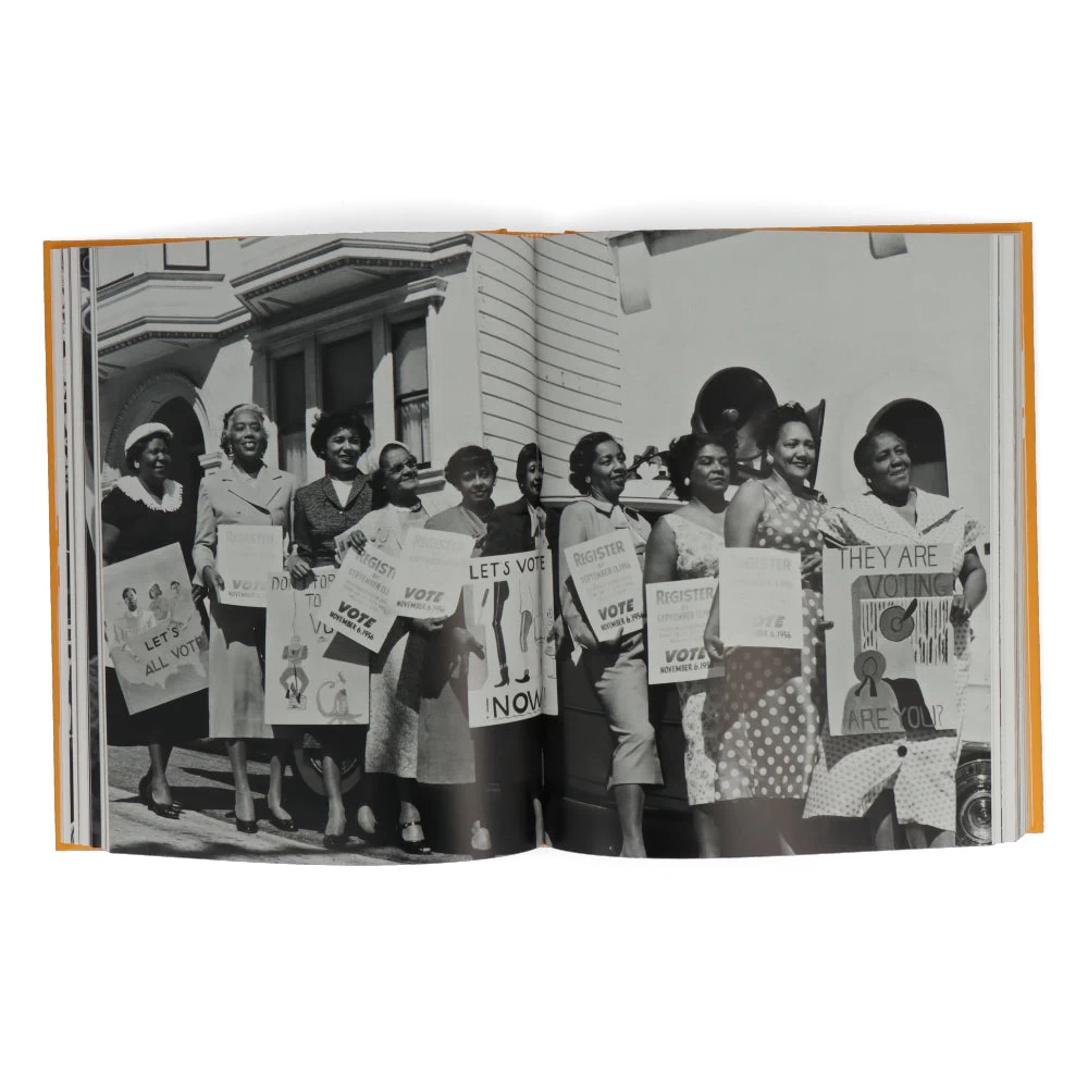 Strikethrough : Typographic Messages Of Protest – Image 4